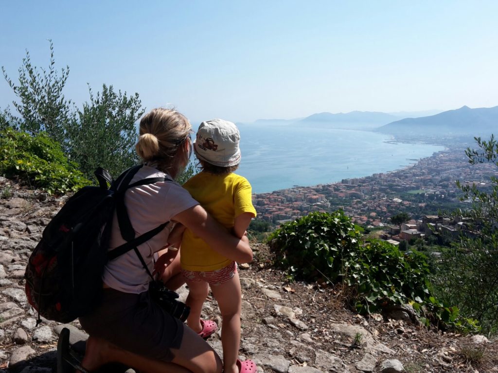 Liguria, viaggio con bambini, Borgio Verezzi